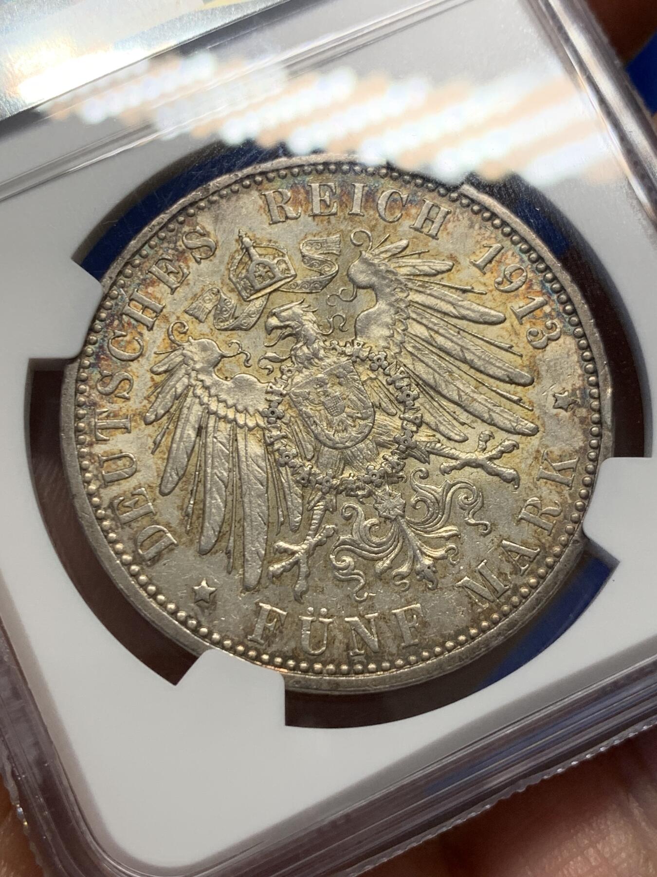 《竞宝斋》第411场 周日，周一，周二，3场连拍 （全场包邮） NGC AU58 德国1913年双狮5马克银币，状态非常棒