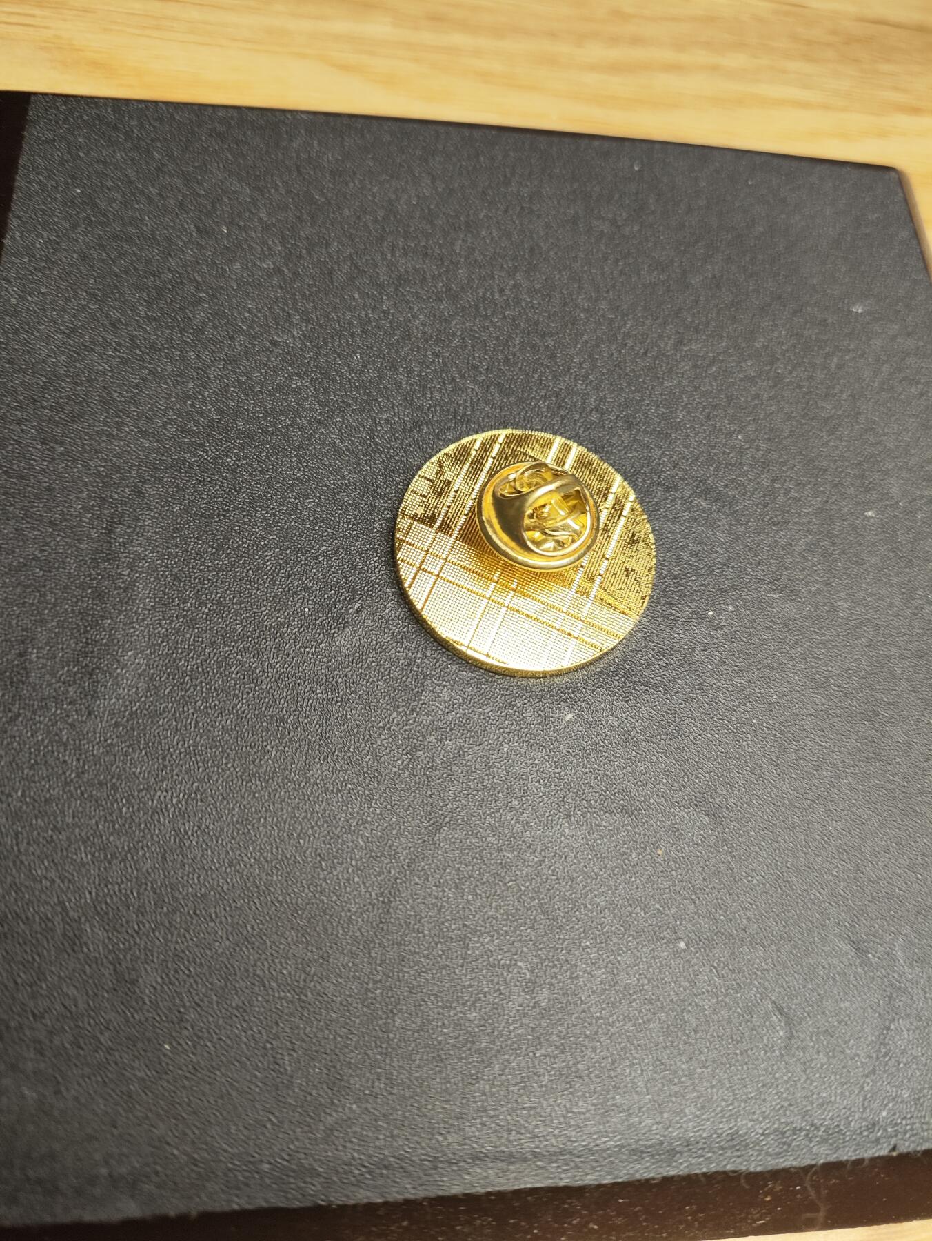 新时代收藏徽章红藏拍卖(第二十四场)  限时回归徽章杂项大合集拍场