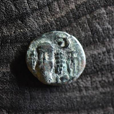 【良泉】第38期【直播场】9月18日晚19.30点开拍！ 组，西方古代钱币、丝路杂项专场  - 公元1世纪【埃兰】奥罗德斯一世（卡姆纳斯基尔）铜币，3.19克