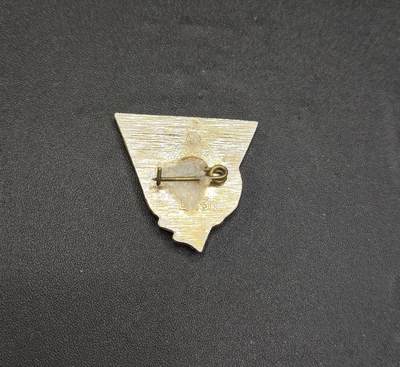 新时代收藏徽章红藏拍卖(第二十四场)  限时回归徽章杂项大合集拍场 荣获列宁勋章的苏联英雄城市基辅纪念章 令人唏嘘