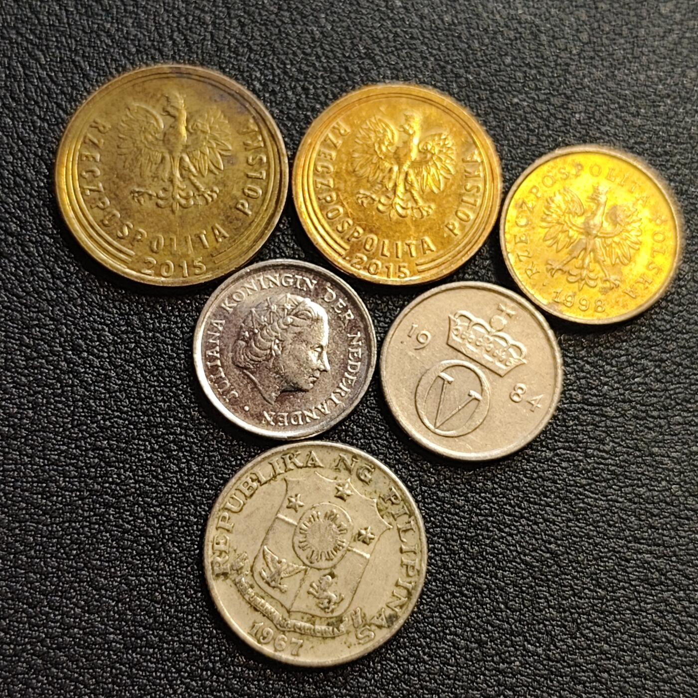 泉币菌-第93场-精品福利场（满包邮条件，下周一发货） 各国散币 6枚