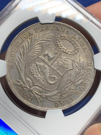 《竞宝斋》第412场 周日，周一，周二，3场连拍 （全场包邮） NGC MS63 秘鲁1933年坐人女神1索尔大银币