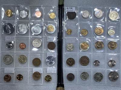 《竞宝斋》第412场 周日，周一，周二，3场连拍 （全场包邮） 欧洲全部国家硬币一册127枚