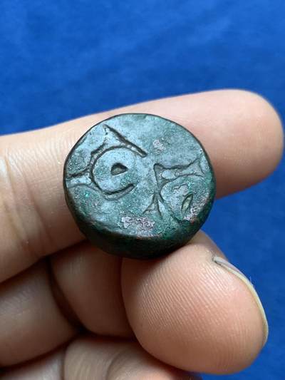 《竞宝斋》第412场 周日，周一，周二，3场连拍 （全场包邮） 印度莫卧儿铜币，重20.6g，15mm 厚约8.5mm