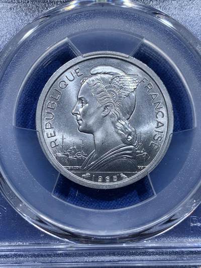 《竞宝斋》第412场 周日，周一，周二，3场连拍 （全场包邮） PCGS MS66 法属索马里兰2法郎铝币 铝币容易腐蚀出分不易 车轮光状态漂亮！少见的法属殖民地的硬币 发行量仅24万枚，高分适合配套收藏！