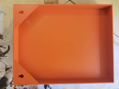 奇趣收藏卡牌拍卖第21场 2024 戴敦邦艺术馆 金属框神龙摆台1个  长25cm 宽20cm 厚4.5cm