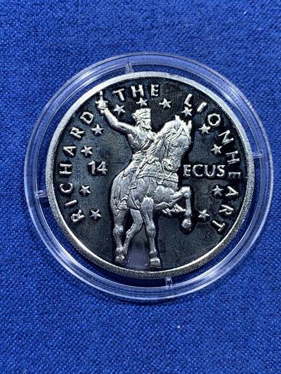 《竞宝斋》第412场 周日，周一，周二，3场连拍 （全场包邮） 直布罗陀1995年14欧洲货币单位精制银币 狮心王理查德 10克925银 发行量：3万 带盒证