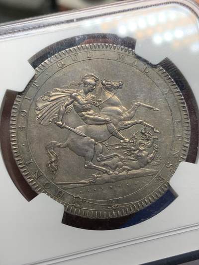 《竞宝斋》第412场 周日，周一，周二，3场连拍 （全场包邮） NGC MS61 英国 1818年乔治三世一克朗马剑大银币 灰色包浆 细节状态来说低评了