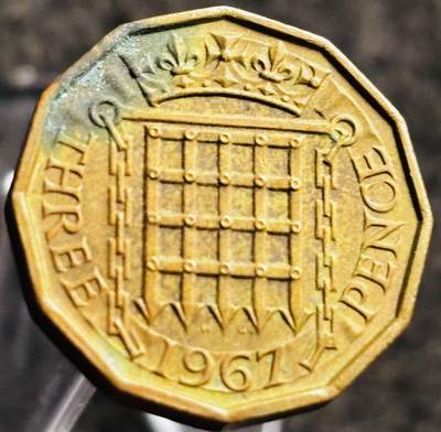 文馨钱币收藏第 268 场，长期接收代拍品 - 好品 1967 年英国女王 3 便士铜币