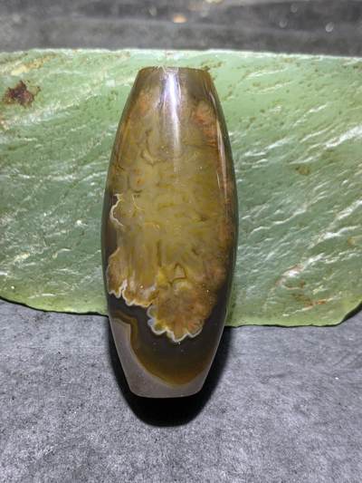 精美冻料草花纹冰飘战国红玛瑙大桶珠一个， - 精美冻料草花纹冰飘战国红玛瑙大桶珠一个，