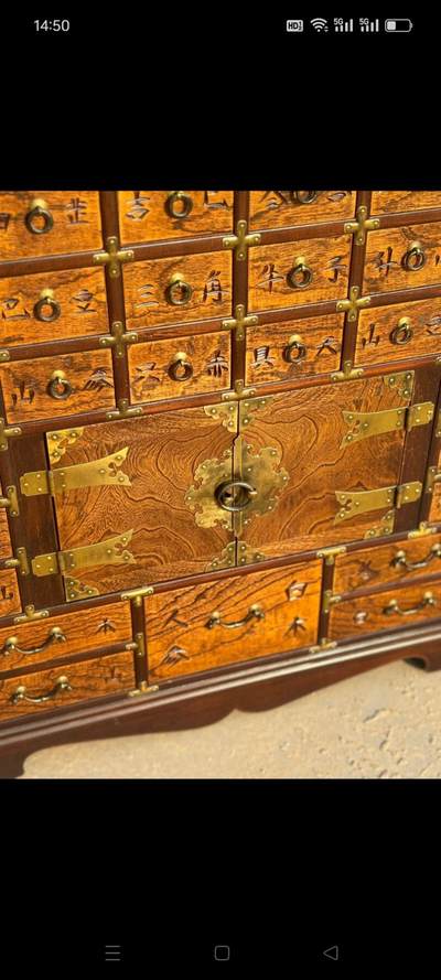 榉木小药柜，品相完美，要财柜子，尺寸如图 榉木小药柜，品相完美，要财柜子，尺寸如图