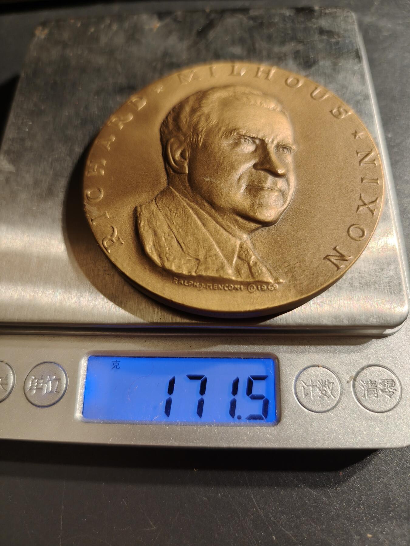 老王徽章第144期 美国总统理查德·尼克松1969年就职典礼大铜章    直径70mm   重量171.5g