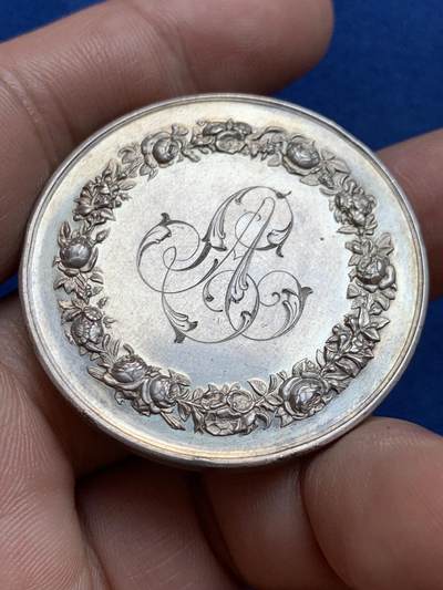 《竞宝斋》第412场 周日，周一，周二，3场连拍 （全场包邮） 法国1896年结婚银章 大规格 41.3mm 32.2克 丰饶角银标