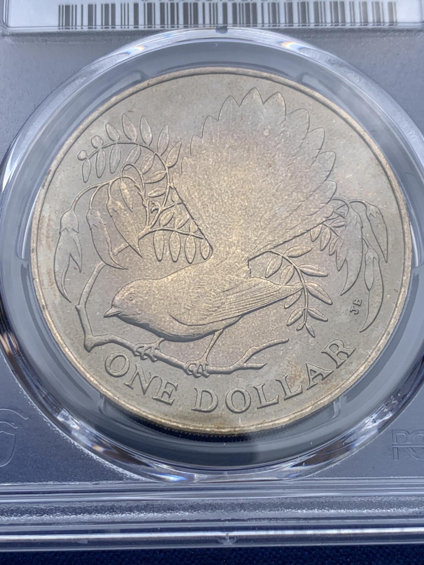 《竞宝斋》第412场 周日，周一，周二，3场连拍 （全场包邮） PCGS MS66 新西兰1980年1元 扇尾鸽动物纪念币 高分！