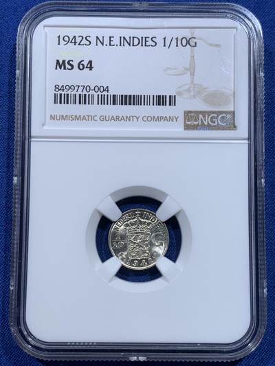 《竞宝斋》第412场 周日，周一，周二，3场连拍 （全场包邮） - NGC MS64 荷属东印度群岛（今印尼）1942年 1/10盾 银币 卷拆完美品