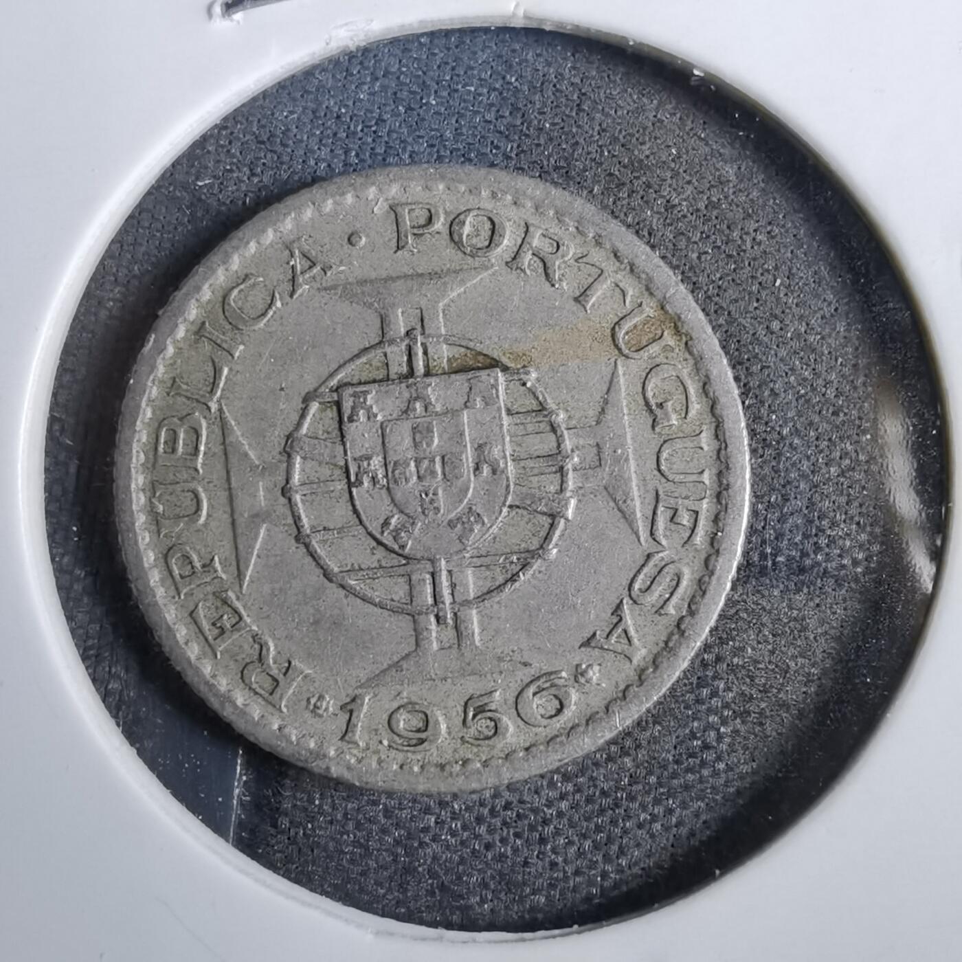 沼泽如烟--第819场 葡属安哥拉1956年2.5埃斯库多