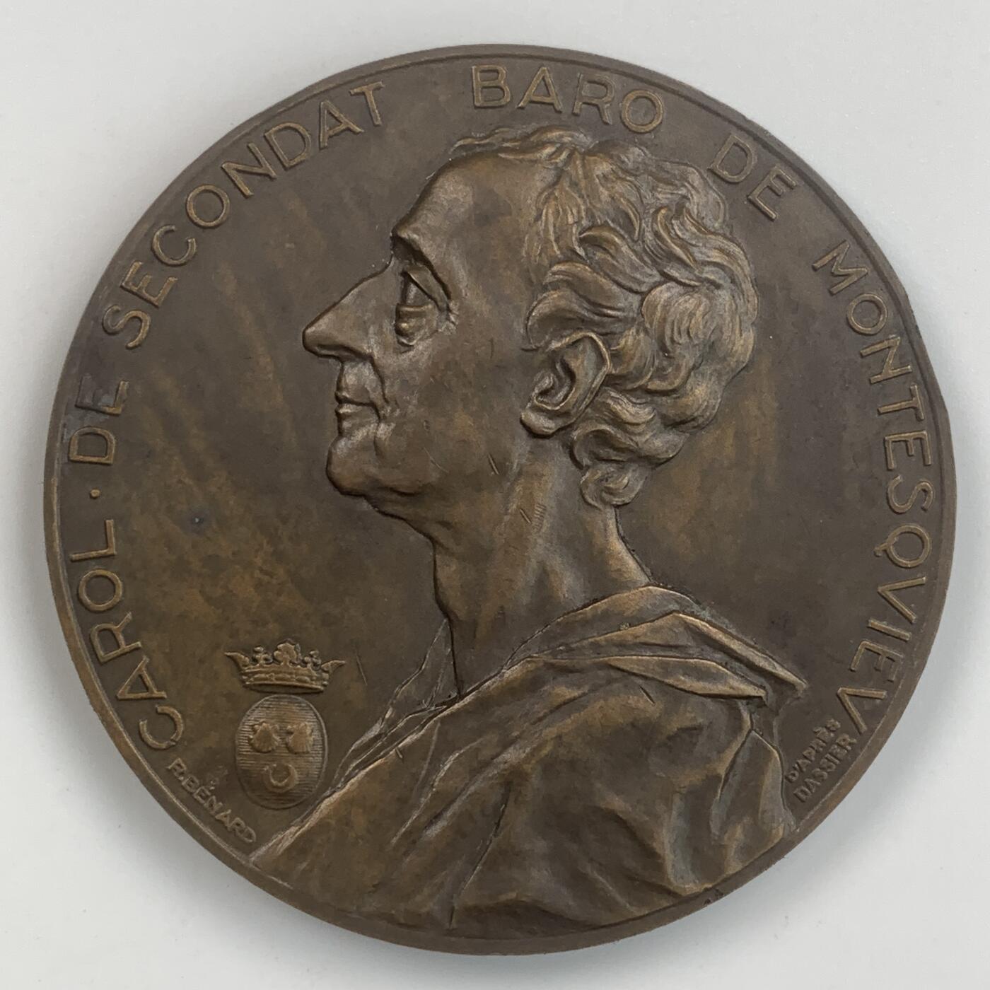 掌中浮雕-藏着的欧洲第034场 法国1934年法学家孟德斯鸠铜章，67mm
