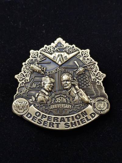 蜀地medal第11场精品专场拍卖 - 美国 沙漠风暴行动纪念章 非常厚重一百多克