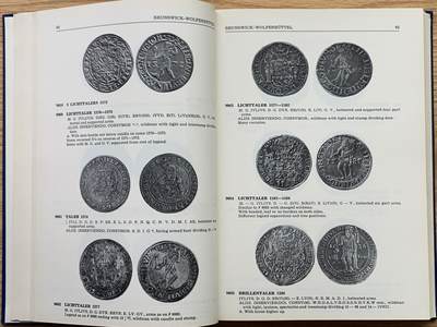 《竞宝斋》第412场 周日，周一，周二，3场连拍 （全场包邮） 达文波特1500-1600 德国泰勒目录 422页 状态如新