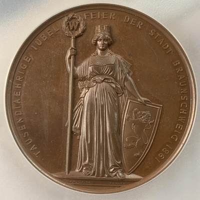 掌中浮雕-藏着的欧洲第034场 - PCGS SP63 : 1861年德国不伦瑞克建城千年纪念铜章，50mm