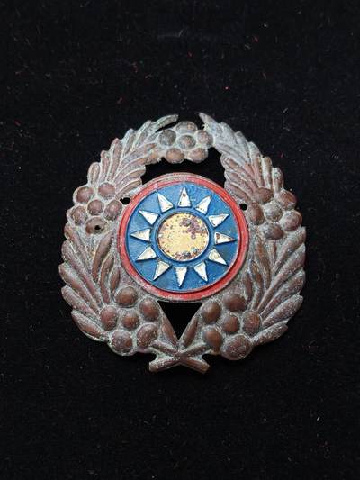 蜀地medal第11场精品专场拍卖 - 早期大檐帽帽徽 非台军