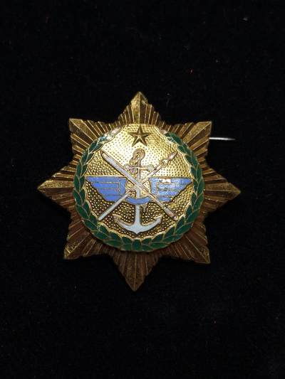 蜀地medal第11场精品专场拍卖 - 缅甸军事功绩勋章 铜质镀金珐琅敏昂莱大将同款 #01