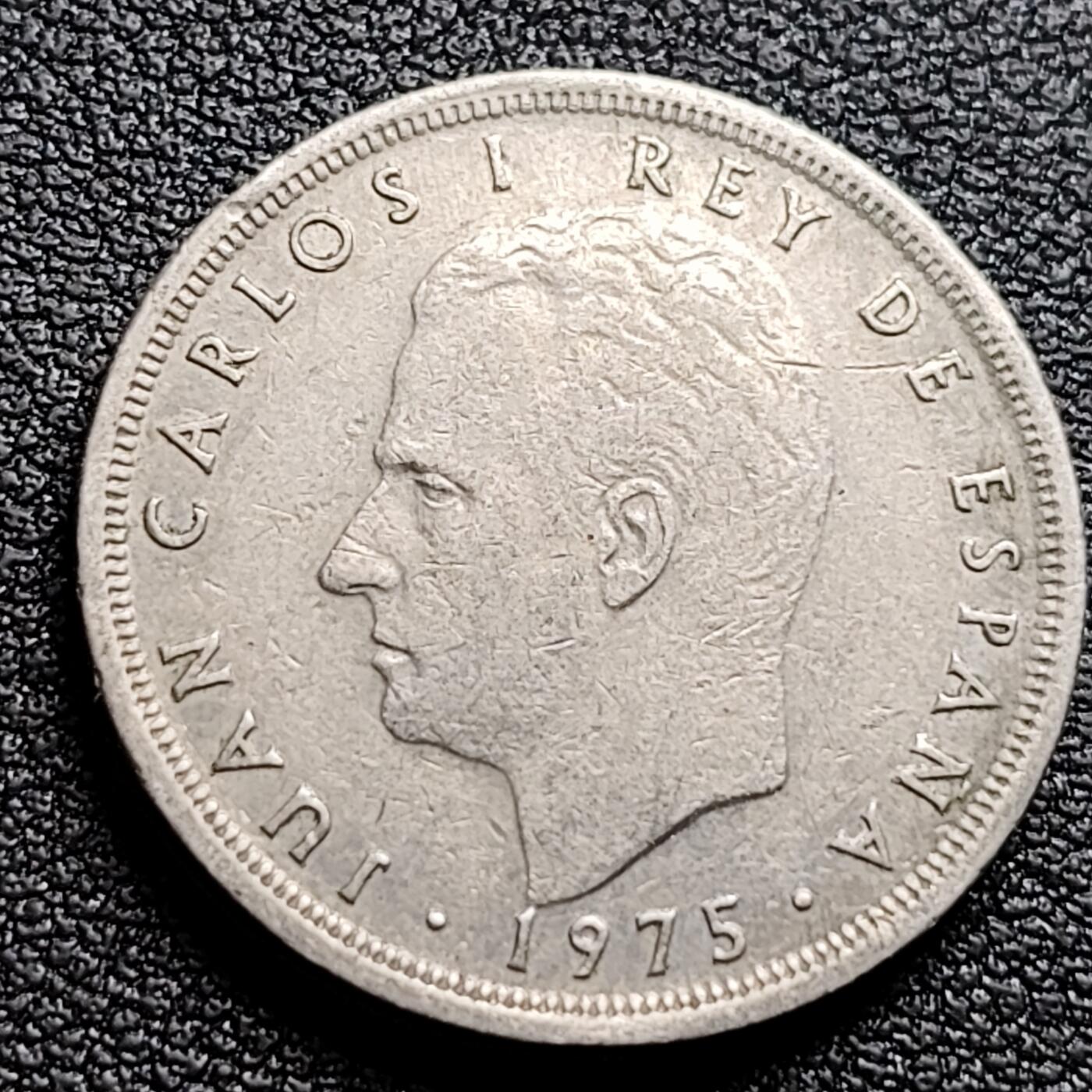 泉币菌-第97场-散币乐园场 西班牙1975年 5比塞塔镍币 卡洛斯一世 23mm  西班牙国徽
