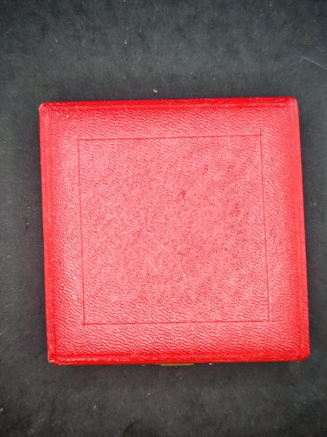 凯旋世界勋赏（第18期）（欢迎送拍）（对拍品有疑问请询问客服，不接受到手刀，出价默认拍品品相。请认真阅读拍卖规则！出价默认已认可！）（收到货请录制开箱视频，无视频概不处理问题。）