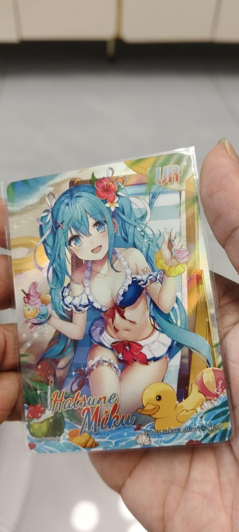 秋原瞳的小店第20期（卡游与昆仑万象的顶级碰撞） 卡游初音未来早期精选ur5连，包含小恶魔和泳装