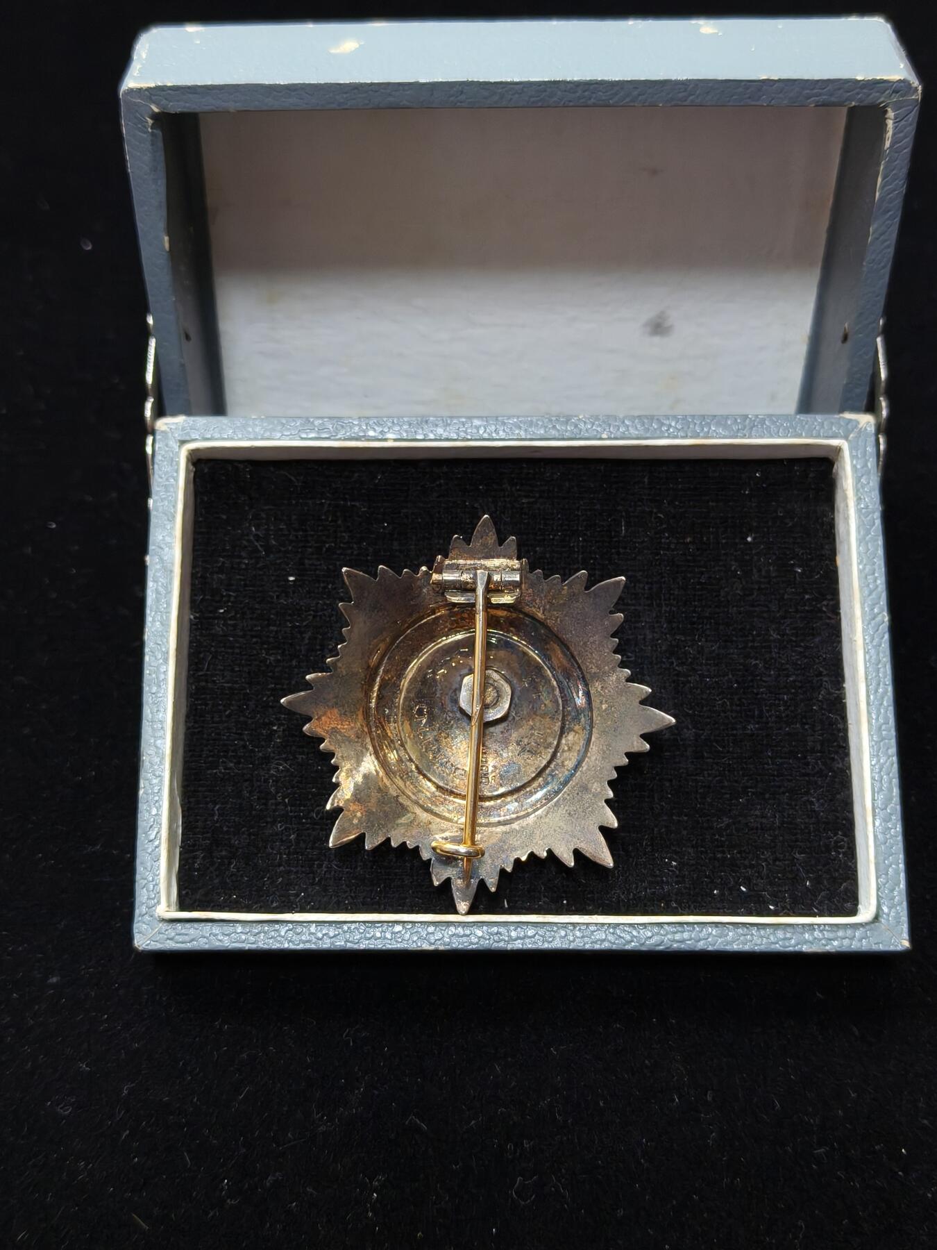 蜀地medal第11场精品专场拍卖 朱拉隆功时期 泰国早期财政部高层官员任职章 银制 细节非常牛