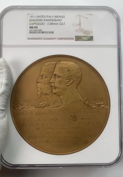 掌中浮雕-藏着的欧洲第034场 NGC MS65 ：1911年意大利王国50周年镀金铜章，120mm，G. Castiglioni设计, Cappuccio,雕刻，S. Johnson公司出品