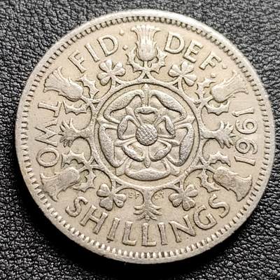 泉币菌-第97场-散币乐园场 - 英国早期1961年2先令老镍币 伊丽莎白二世青年女王头像 28.3MM