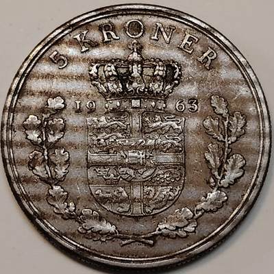 布加迪🐬～世界钱币(上海)🌾第 237 期 /  各国套币和散币 - 丹麦🇩🇰 1963年 5克朗 表面条纹币完好