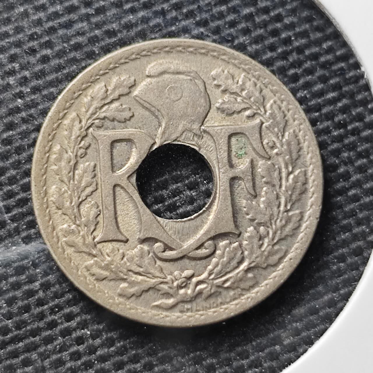 KK钱币收藏小铺 第329期 2月预留时间 周末发货  法国5生丁 深打状态