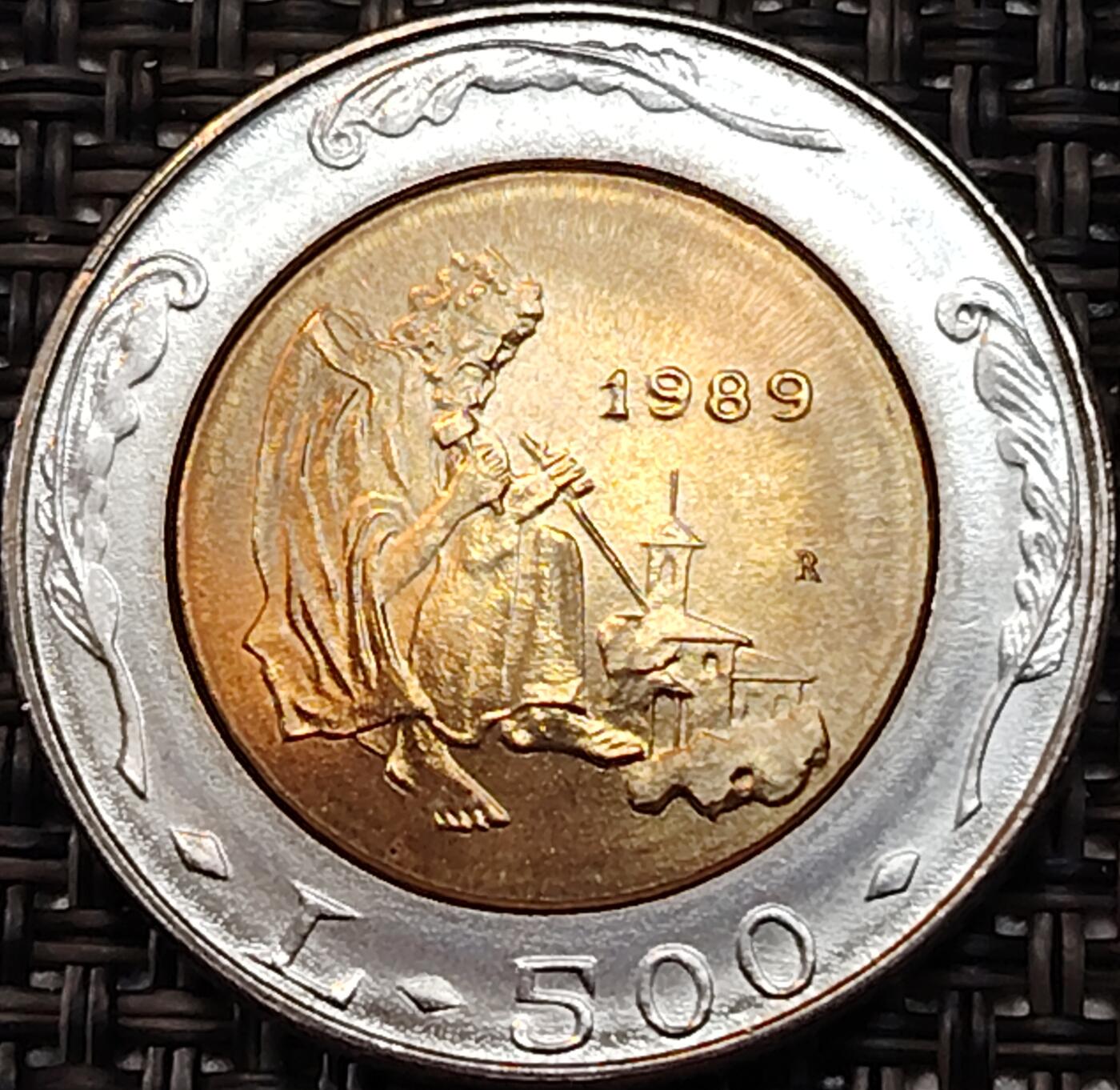 布加迪🐬～世界钱币(上海)🌾第 237 期 /  各国套币和散币