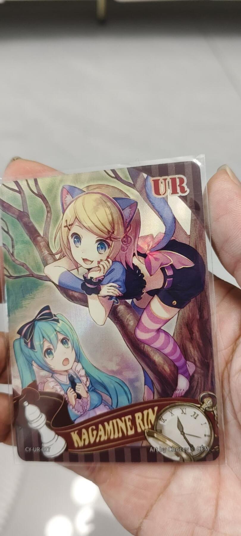 秋原瞳的小店第20期（卡游与昆仑万象的顶级碰撞） 卡游初音未来早期精选ur5连，包含小恶魔和泳装