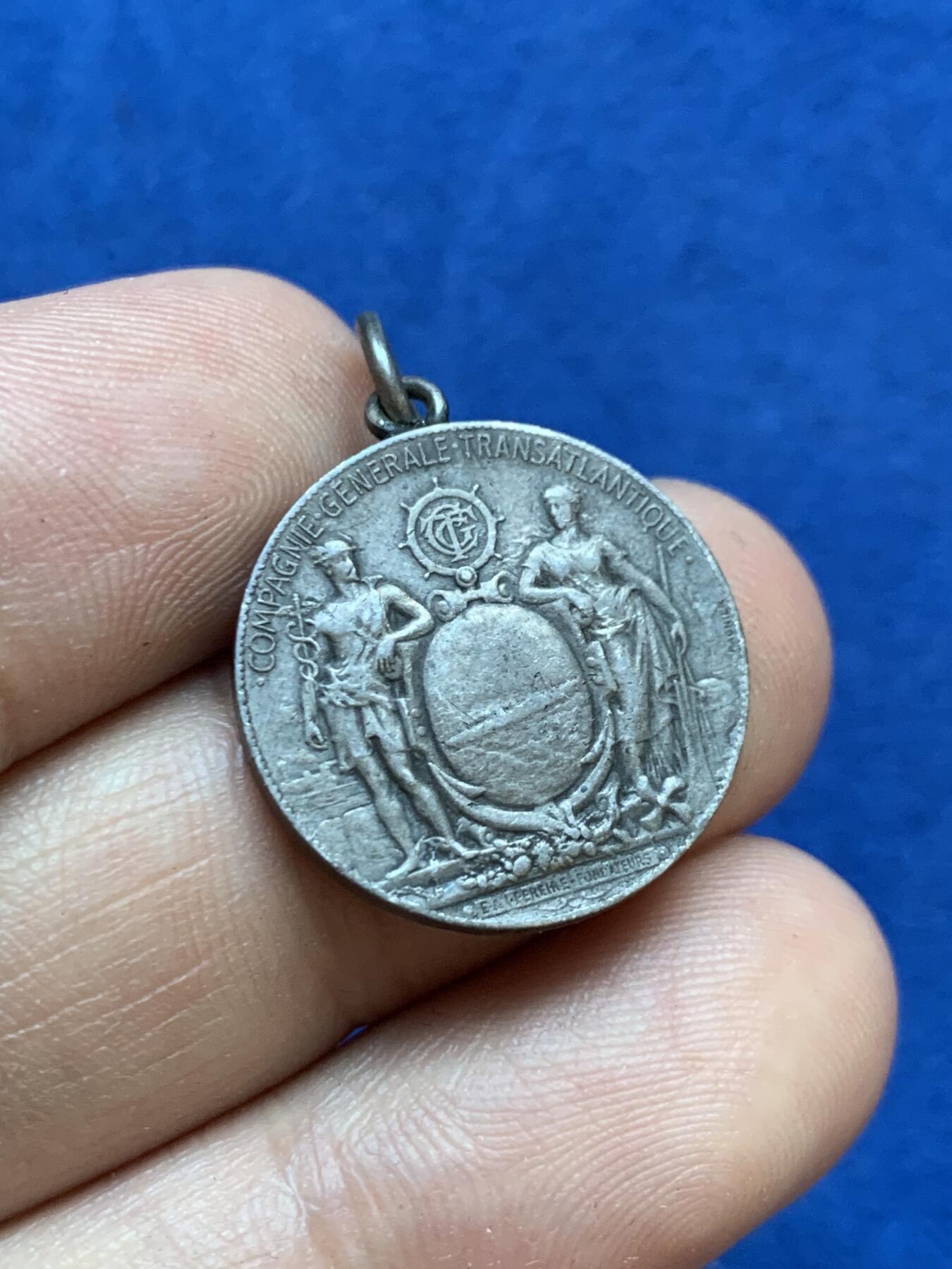 《竞宝斋》第413场 周日，周一，周二，3场连拍 （全场包邮） 法国勒阿弗尔-美国纽约跨大西洋航运银章，4.64g，20.8mm，丰饶角边铭