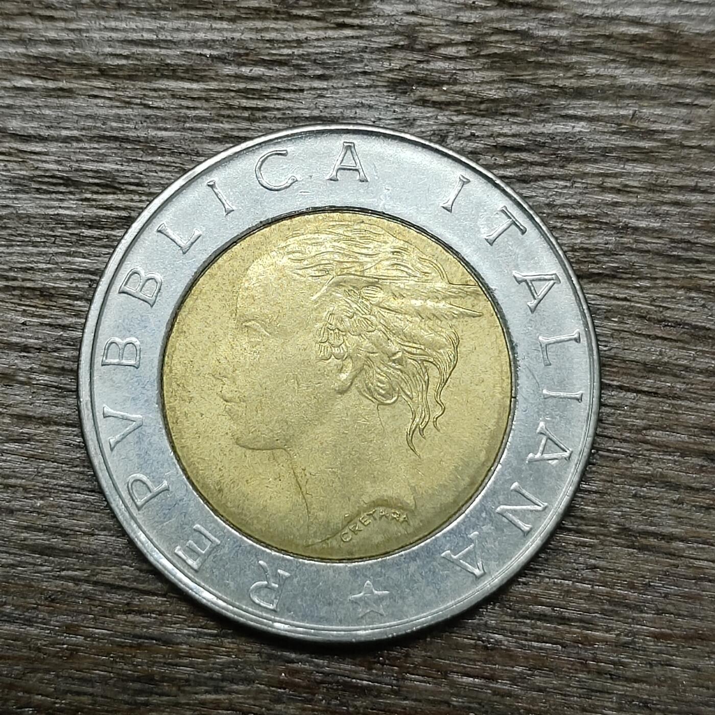 【铜匠收藏】★第131场★散币场，无佣金，30包邮。不满30元，支付5元运费。《接受代拍 代送NGC评级》 意大利 1998年 500里拉 联合国粮农组织20周年纪念币