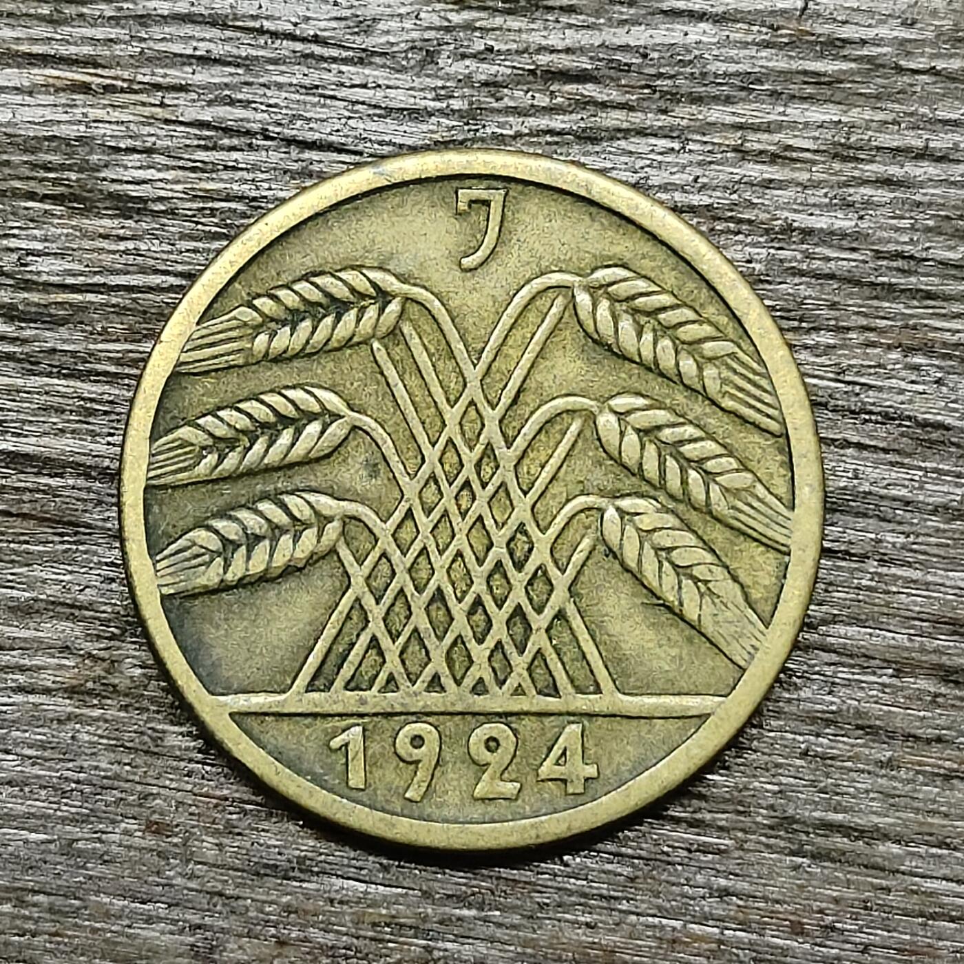 【铜匠收藏】★第131场★散币场，无佣金，30包邮。不满30元，支付5元运费。《接受代拍 代送NGC评级》 德国魏玛共和国 1924年 5芬尼 J厂 铜币