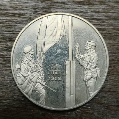 【铜匠收藏】★第131场★散币场，无佣金，30包邮。不满30元，支付5元运费。《接受代拍 代送NGC评级》 - 弗兰克群岛 马尔维纳斯群岛战争纪念章一枚