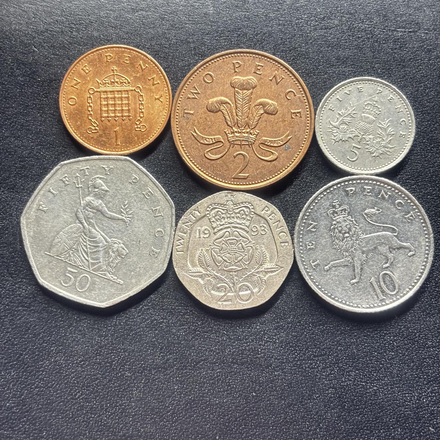 邮泉阁限时拍卖第二十二场 各国硬币专场（硬币在国外） 英国伊莉萨白二世中年版6枚