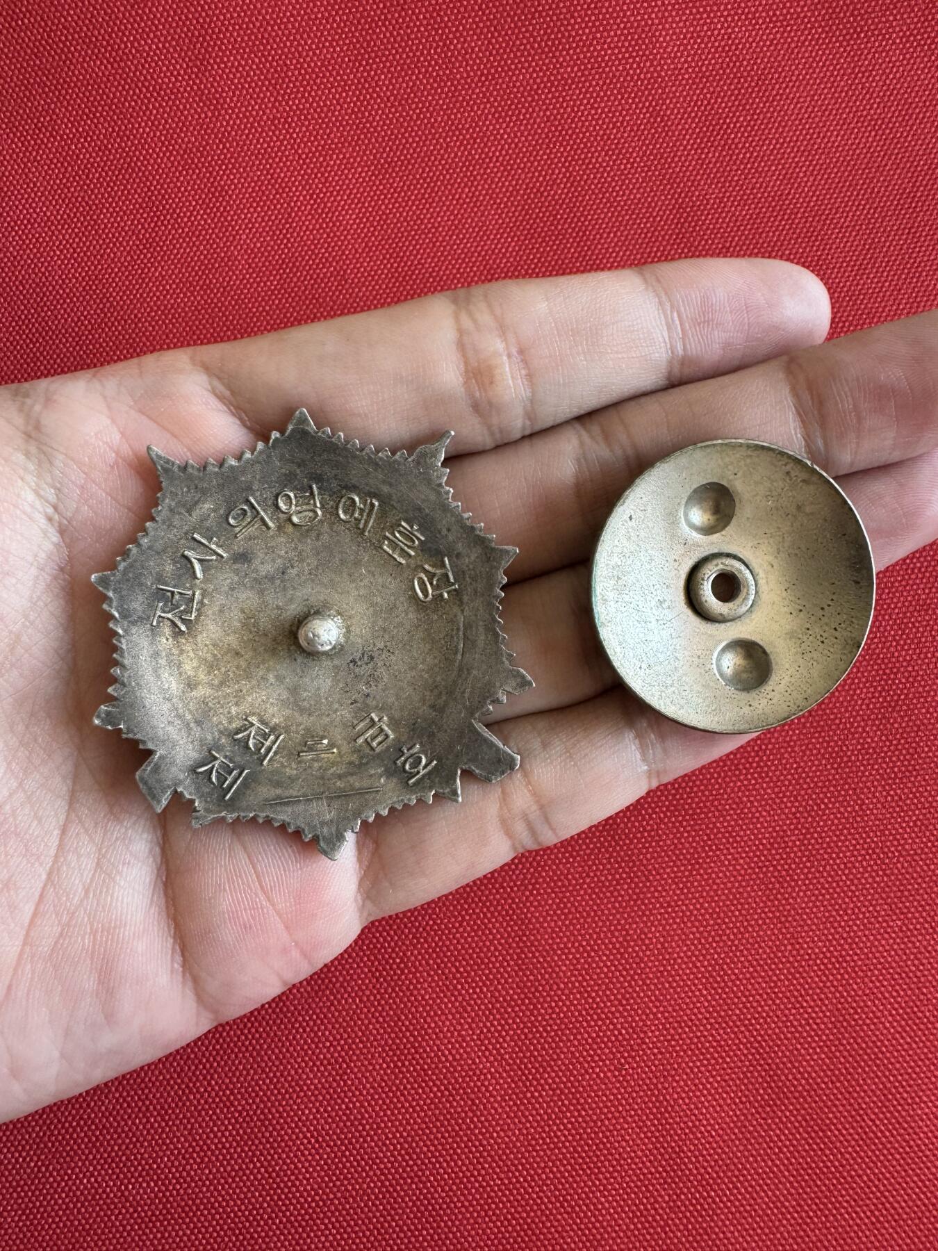 五哥徽章群   28号周四晚上八点4群联拍
