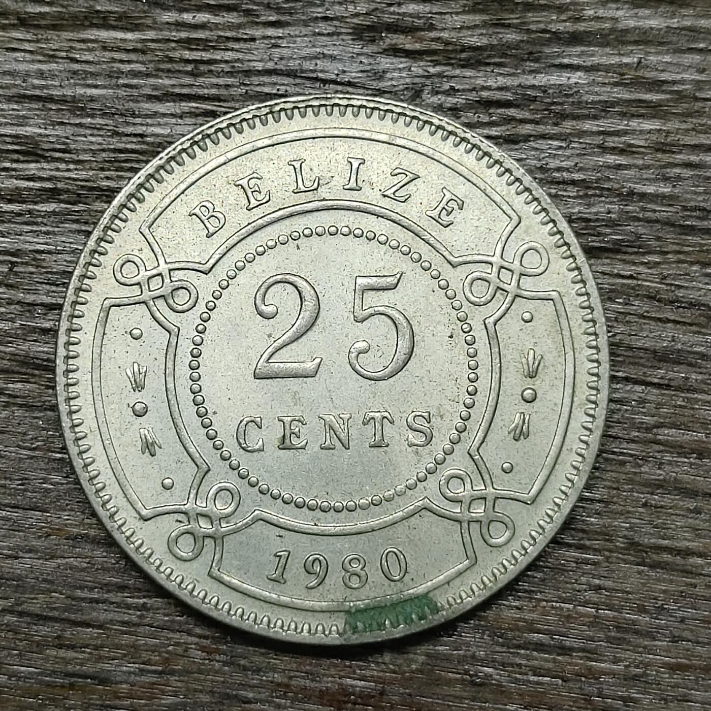 【铜匠收藏】★第131场★散币场，无佣金，30包邮。不满30元，支付5元运费。《接受代拍 代送NGC评级》 1980年 英属伯利兹 伊丽莎白二世 25分 铜镍币
