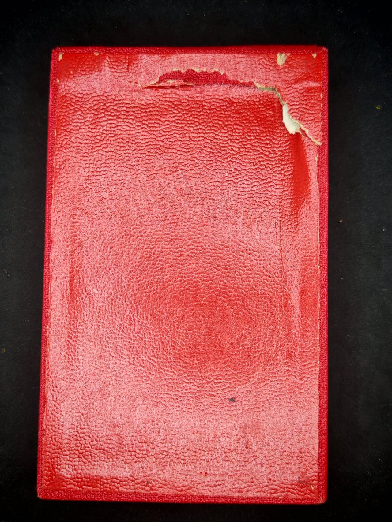 凯旋世界勋赏（第18期）（欢迎送拍）（对拍品有疑问请询问客服，不接受到手刀，出价默认拍品品相。请认真阅读拍卖规则！出价默认已认可！）（收到货请录制开箱视频，无视频概不处理问题。） 匈牙利1956年十月事件奖章仔细看图