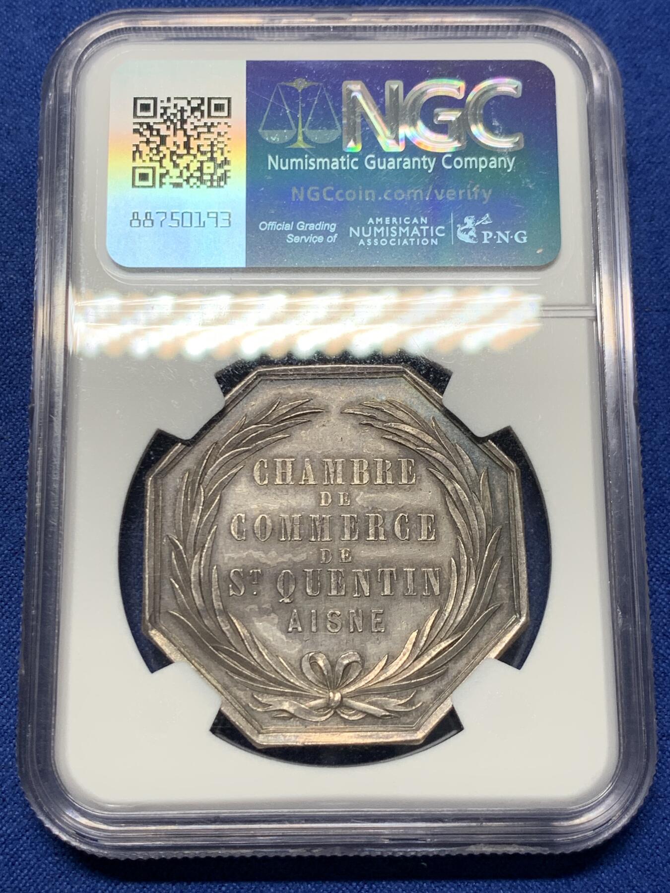 《竞宝斋》第413场 周日，周一，周二，3场连拍 （全场包邮） NGC MS61法国圣昆廷艾商会八角银章，34MM，22克早期手指边铭的非常稀少