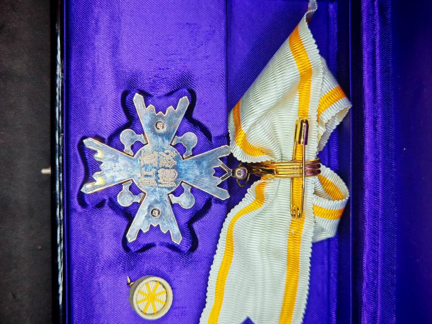凯旋世界勋赏（第18期）（欢迎送拍）（对拍品有疑问请询问客服，不接受到手刀，出价默认拍品品相。请认真阅读拍卖规则！出价默认已认可！）（收到货请录制开箱视频，无视频概不处理问题。）