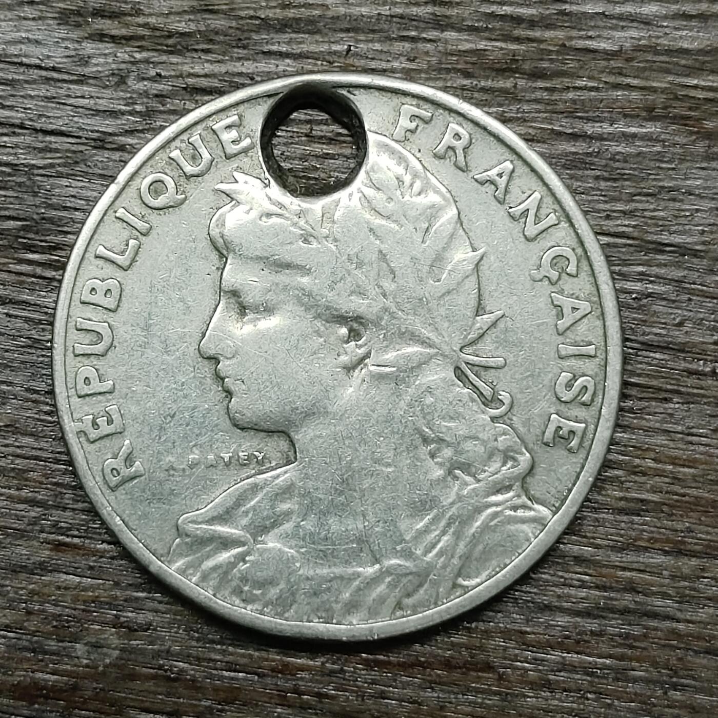 【铜匠收藏】★第131场★散币场，无佣金，30包邮。不满30元，支付5元运费。《接受代拍 代送NGC评级》 法国 25分 镍币