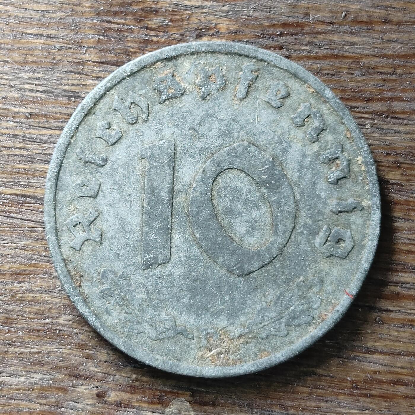 【铜匠收藏】★第131场★散币场，无佣金，30包邮。不满30元，支付5元运费。《接受代拍 代送NGC评级》 德国 1941年 10芬尼 D厂锌币德三硬币