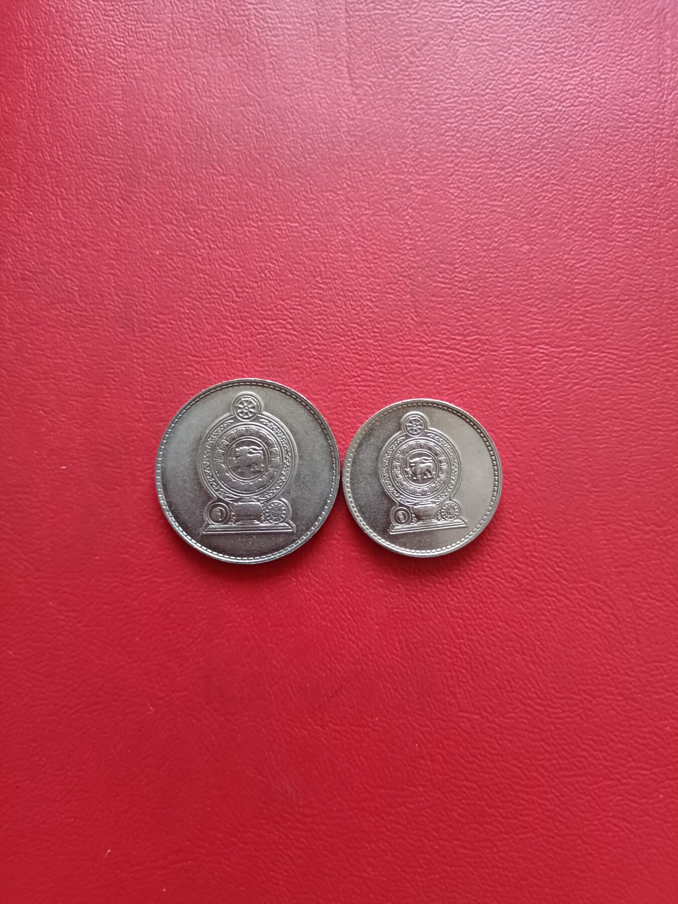 【云涧收藏】第五十七场 斯里兰卡1975年50分、1卢比2枚，UNC