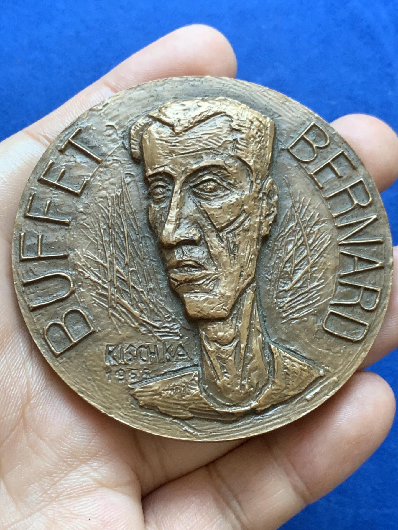 《竞宝斋》第413场 周日，周一，周二，3场连拍 （全场包邮） 伯纳德·布菲高浮雕纪念大铜章 带盒 174克 67.5mm